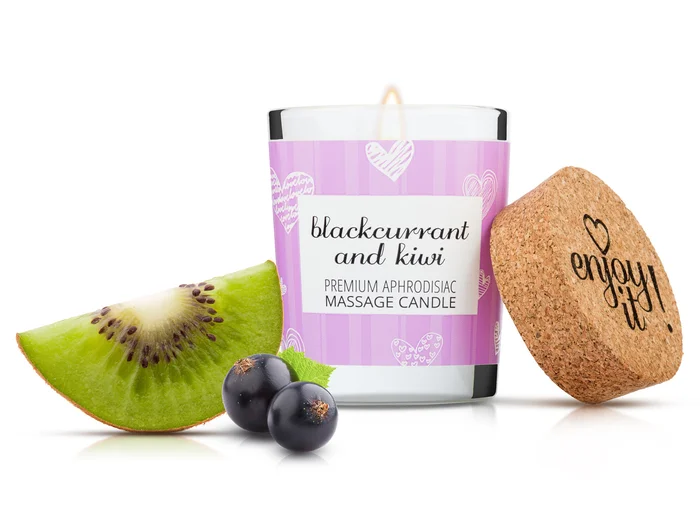 Afrodiziakální masážní svíčka MAGNETIFICO blackcurrant and kiwi
